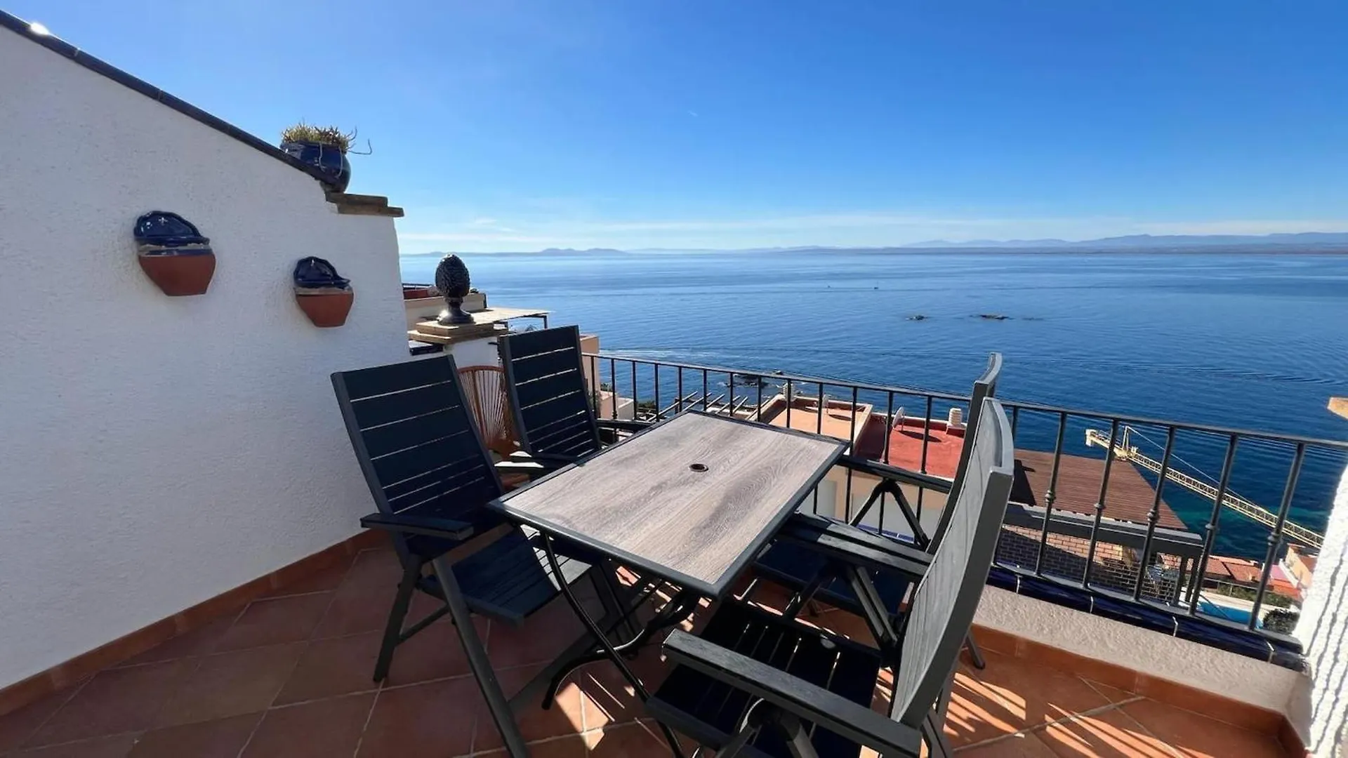 Casa de Férias Preciosa Casa Con Vista Al Mar Vila Roses